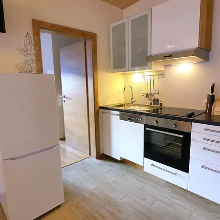 Lanser Apartment